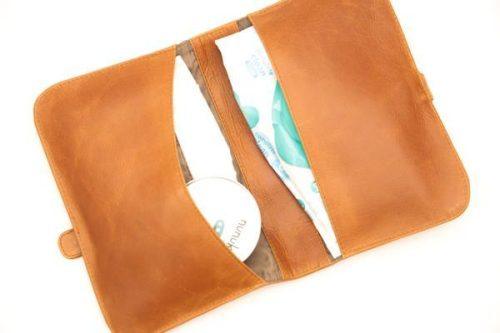 CLEARANCE SALE Leather Nappy Clutch - Image 3